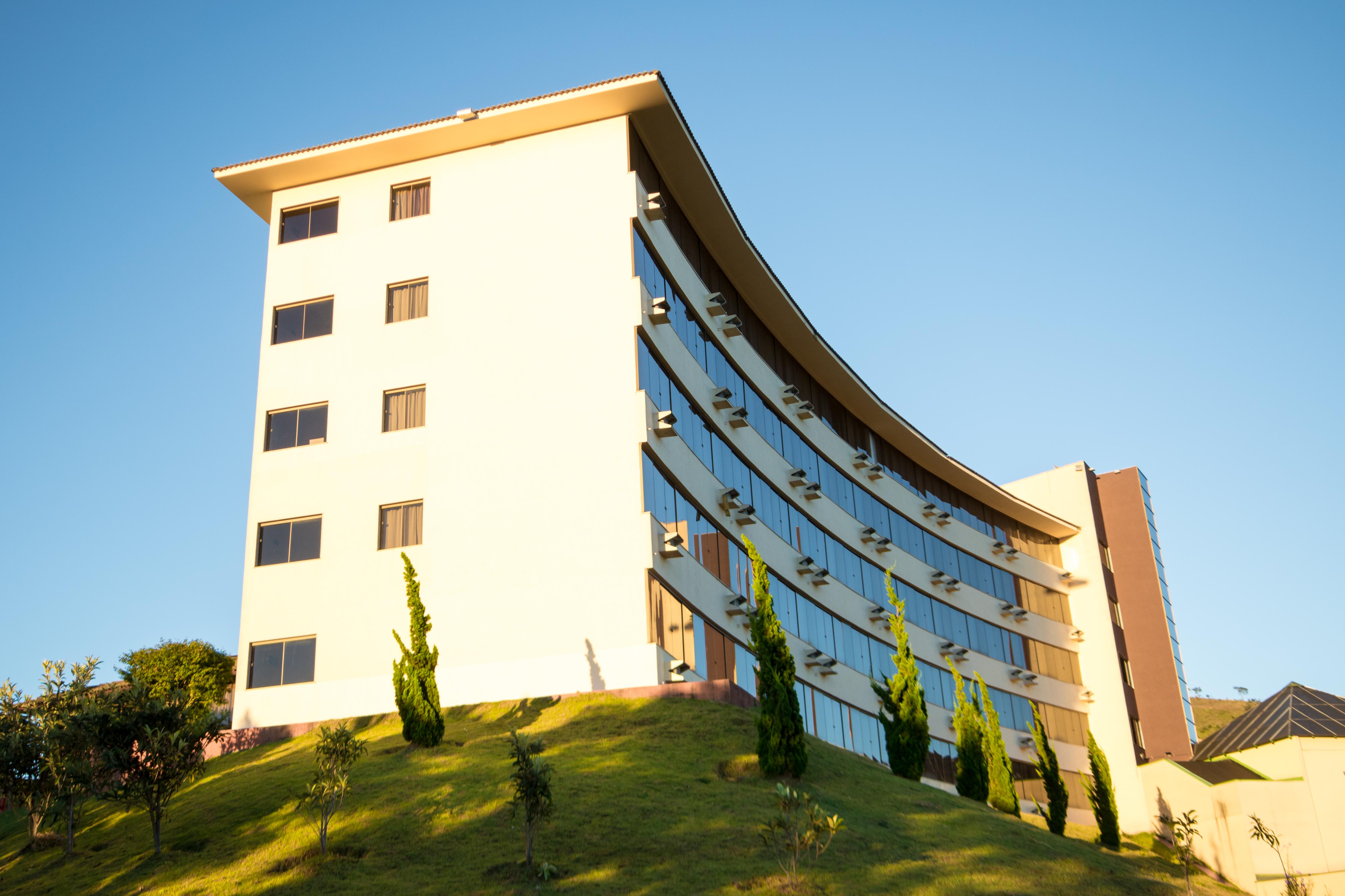 Hotel Golden Park All Inclusive Pocos De Caldas By Nacional Inn Bagian luar foto The University of the South Pacific's Emaluca Campus