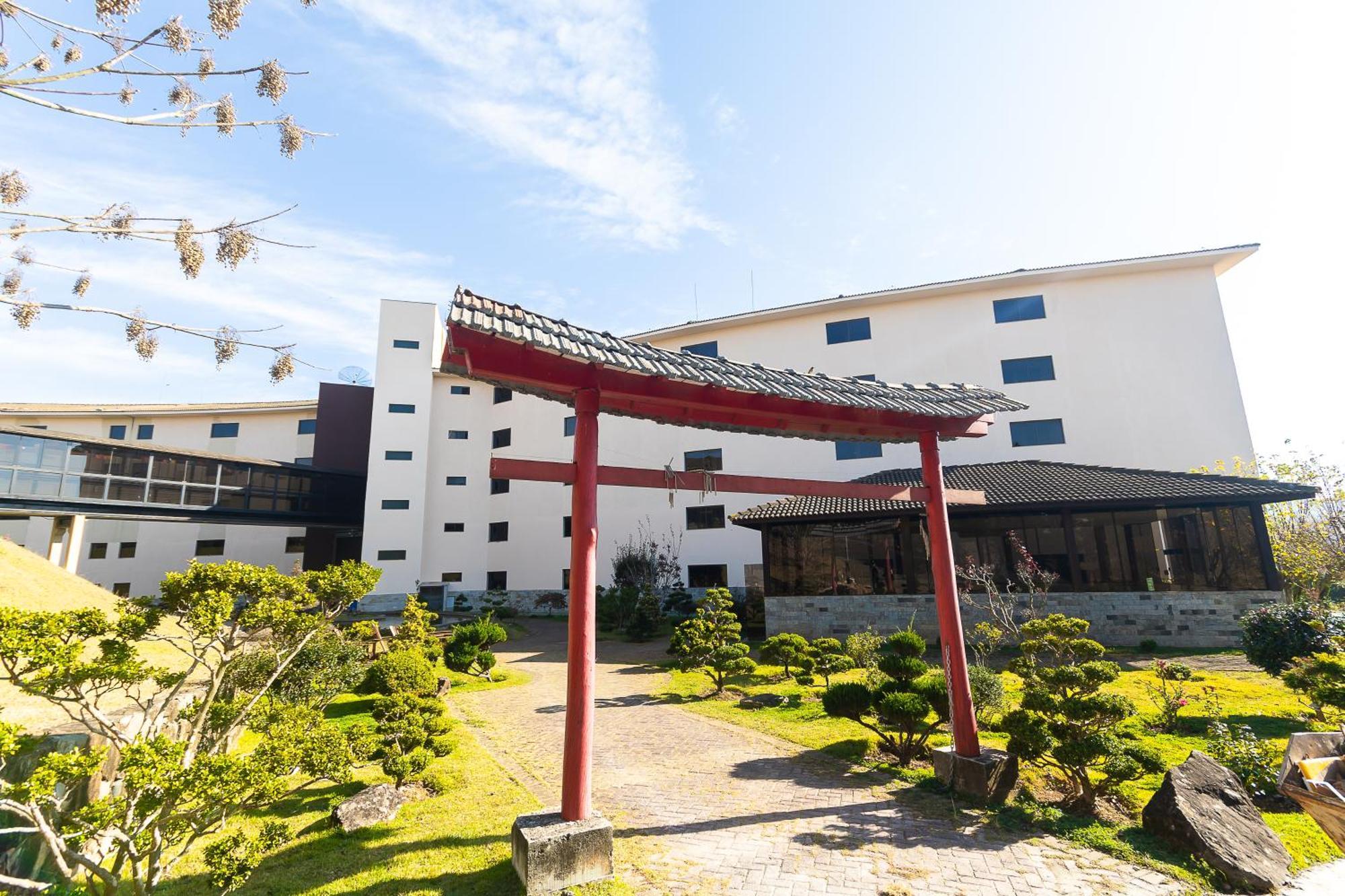 Hotel Golden Park All Inclusive Pocos De Caldas By Nacional Inn Bagian luar foto Hachioji Campus
